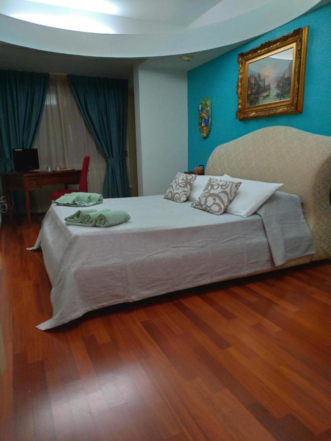 Gemma Di Gallura Charme B&B ออลเบีย ภายนอก รูปภาพ