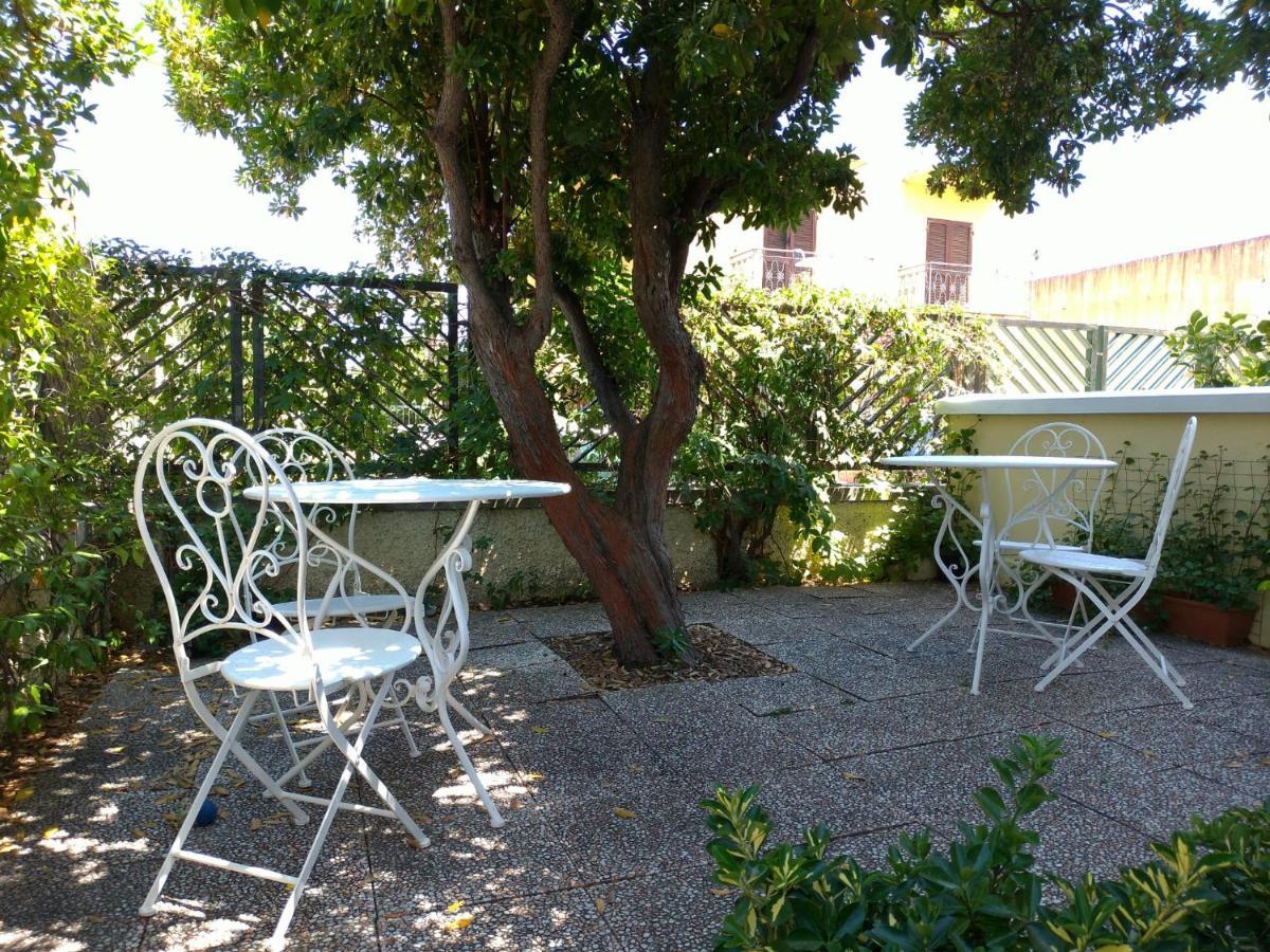 Gemma Di Gallura Charme B&B ออลเบีย ภายนอก รูปภาพ