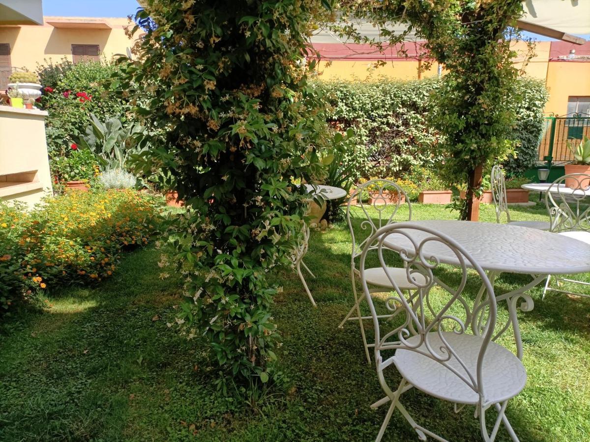 Gemma Di Gallura Charme B&B ออลเบีย ภายนอก รูปภาพ