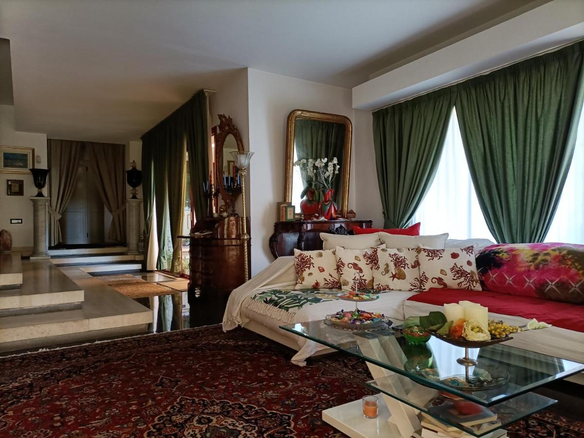 Gemma Di Gallura Charme B&B ออลเบีย ภายนอก รูปภาพ