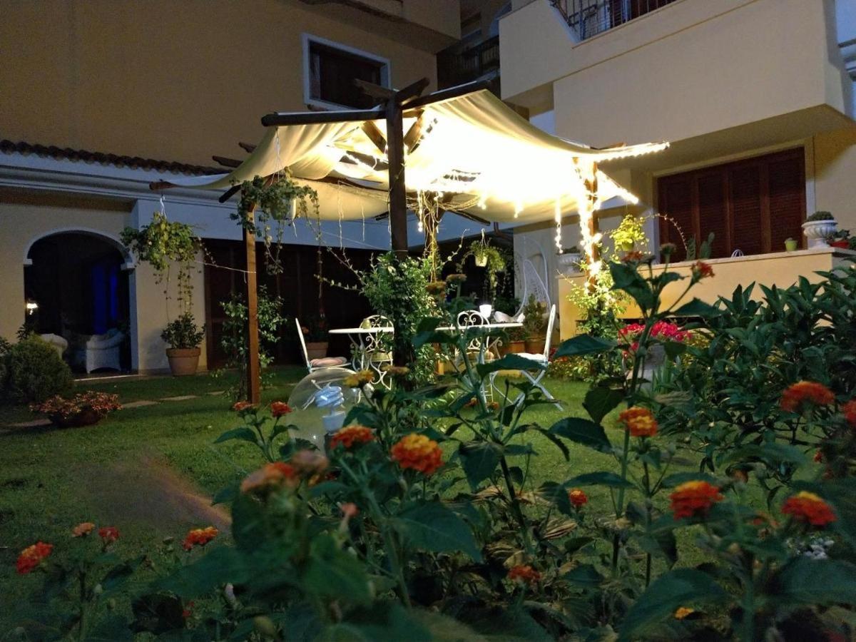 Gemma Di Gallura Charme B&B ออลเบีย ภายนอก รูปภาพ