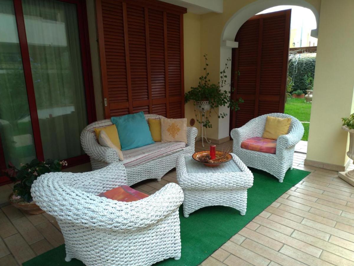 Gemma Di Gallura Charme B&B ออลเบีย ภายนอก รูปภาพ