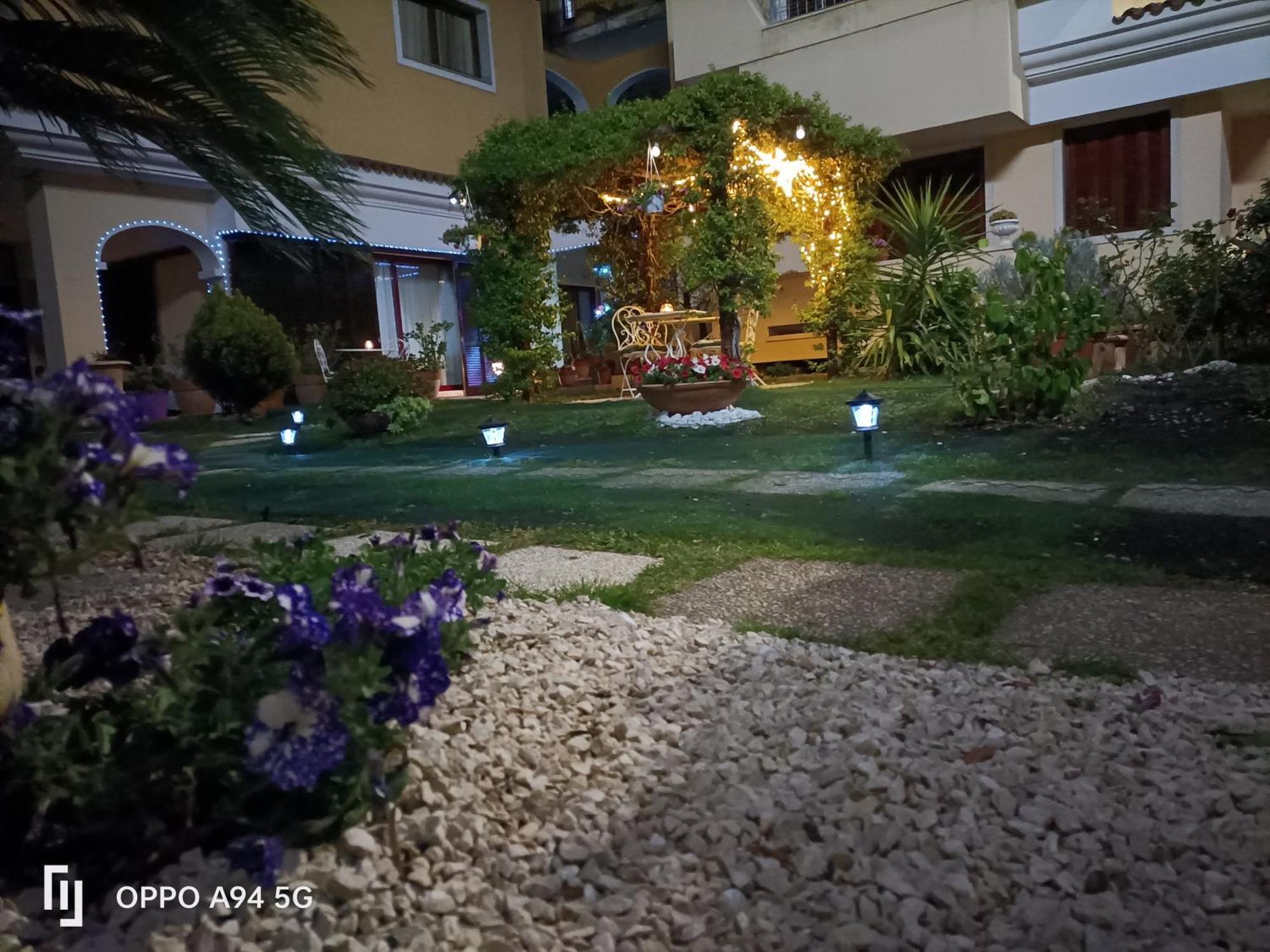 Gemma Di Gallura Charme B&B ออลเบีย ภายนอก รูปภาพ
