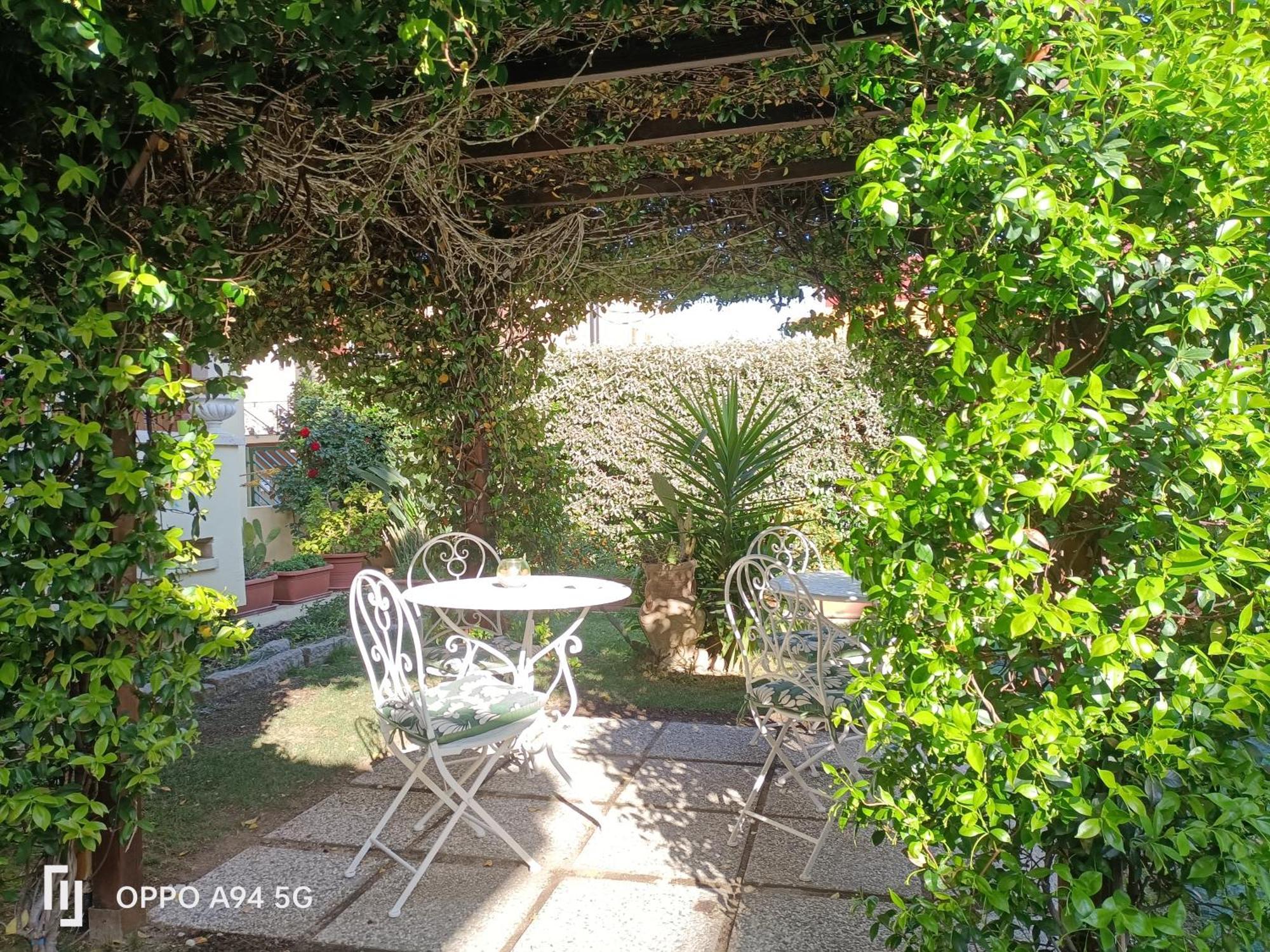 Gemma Di Gallura Charme B&B ออลเบีย ภายนอก รูปภาพ